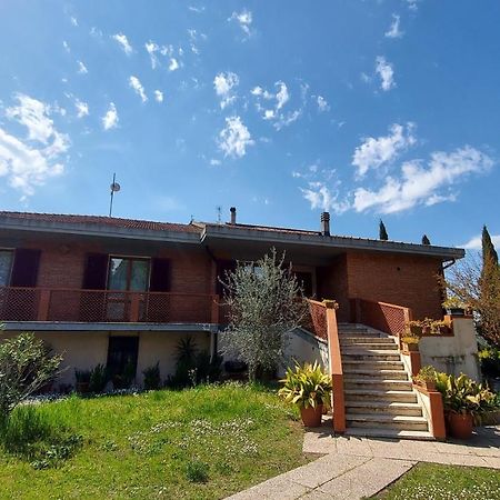 Villa Del Biondo Чертальдо Экстерьер фото